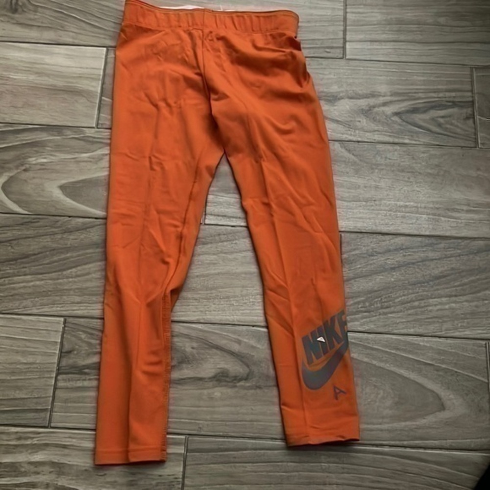 Nike leggings